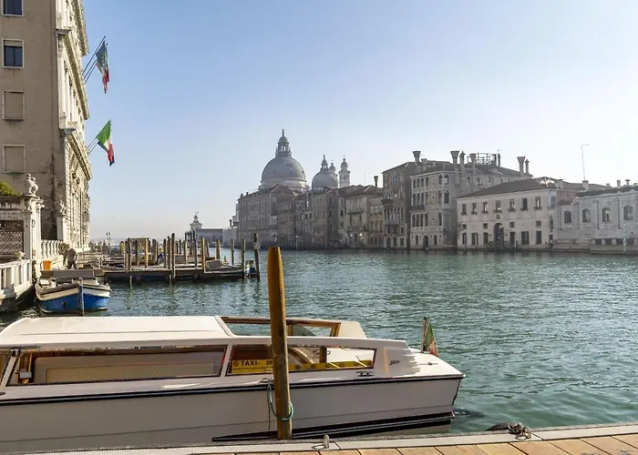 Apartament Ca Maurice - San Marco Canal View *